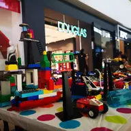 FUN-tastic World