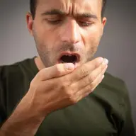 Cum pot scăpa de respirația urât mirositoare?