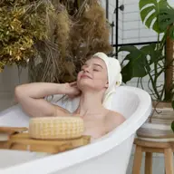 Accesorii esentiale pentru o experienta de baie relaxanta