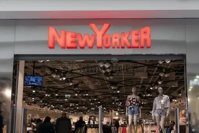 New Yorker - Lotus Center