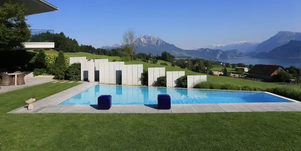 Happy Pool