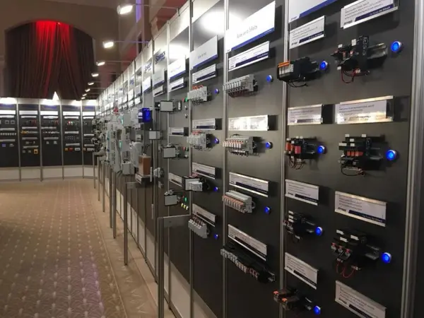 Schrack Technik