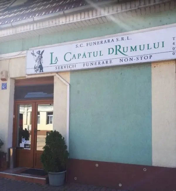 La Capatul Drumului