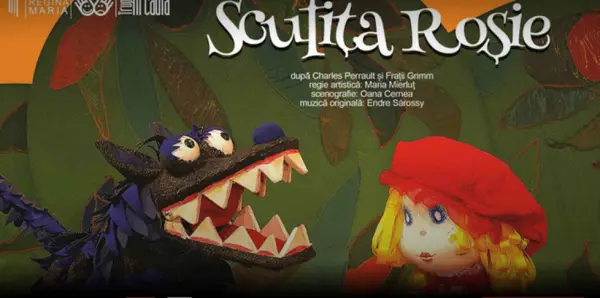 Scufita rosie