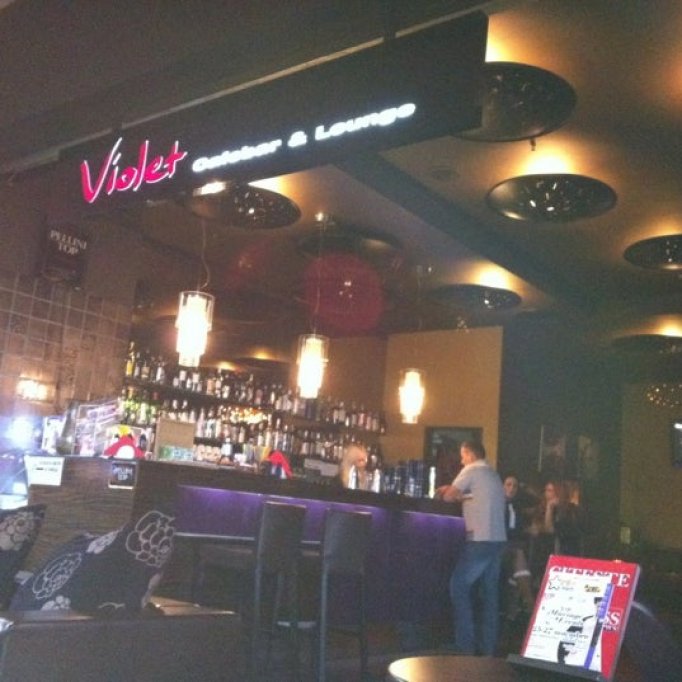 Violet Cafe - Lotus Center